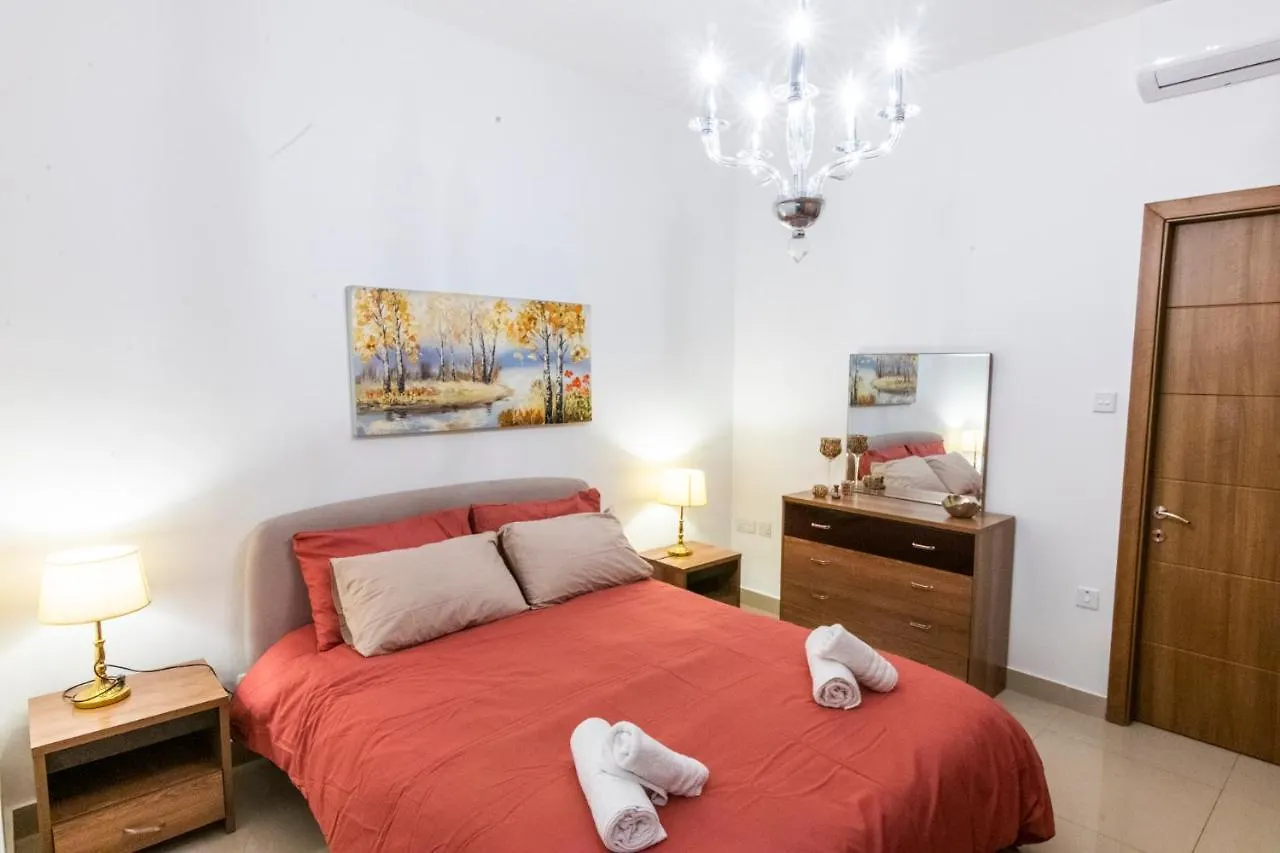 Rua Cosy Apartment Sliema 0*,  Malta