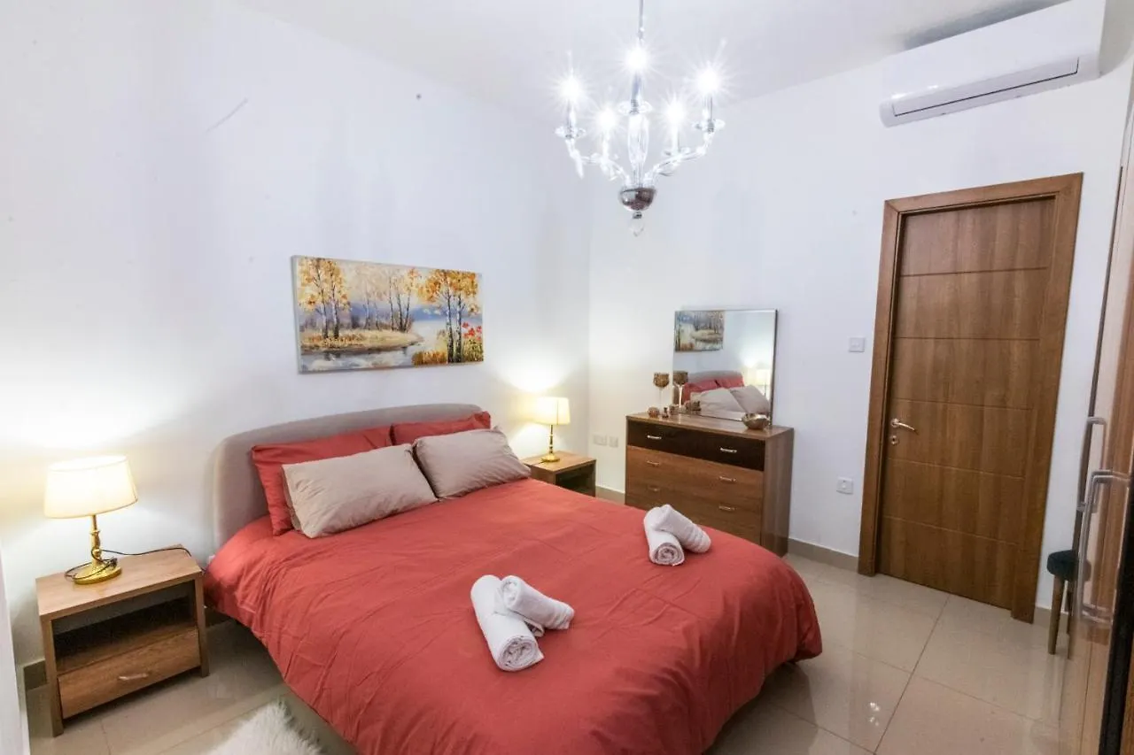 Rua Cosy Apartment Sliema