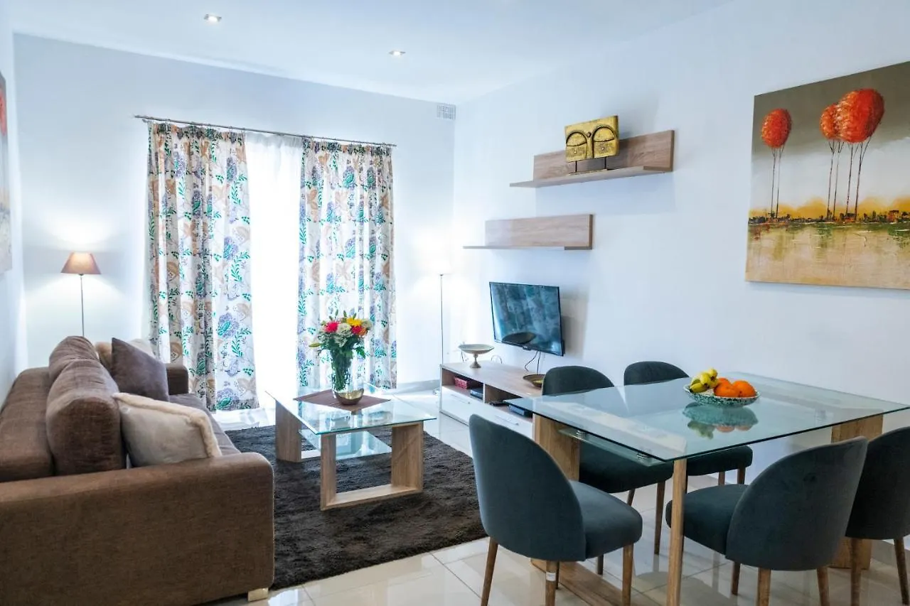 Rua Cosy Apartment Sliema Malta